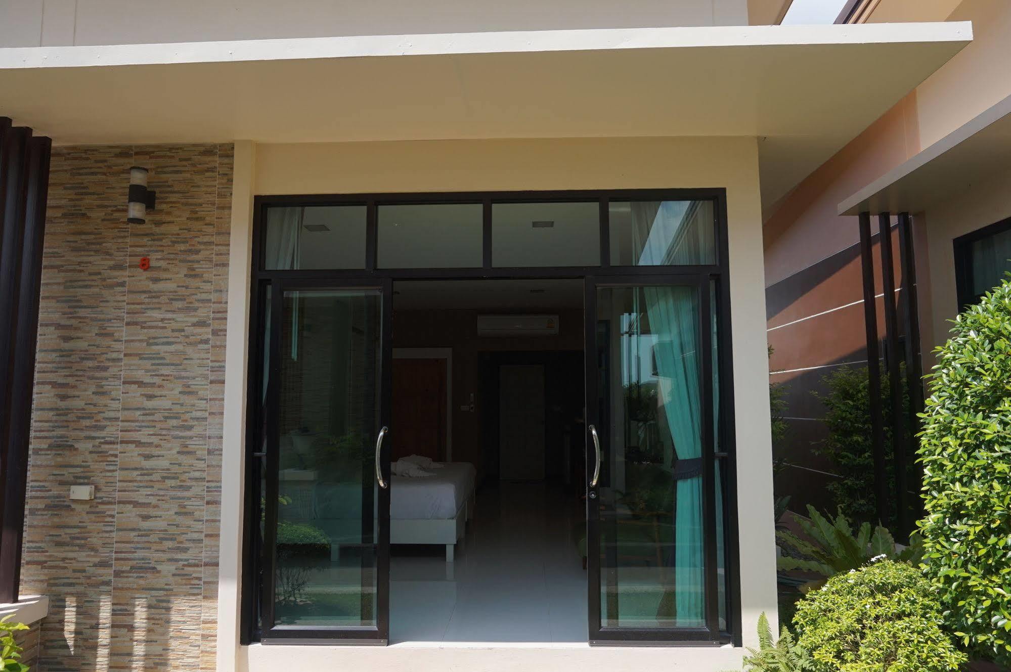 Med Room Korat Nakhonratchasima Exteriér fotografie